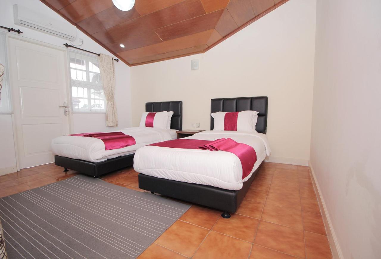 Diyar Villas Puncak Q4/11 Eksteriør billede