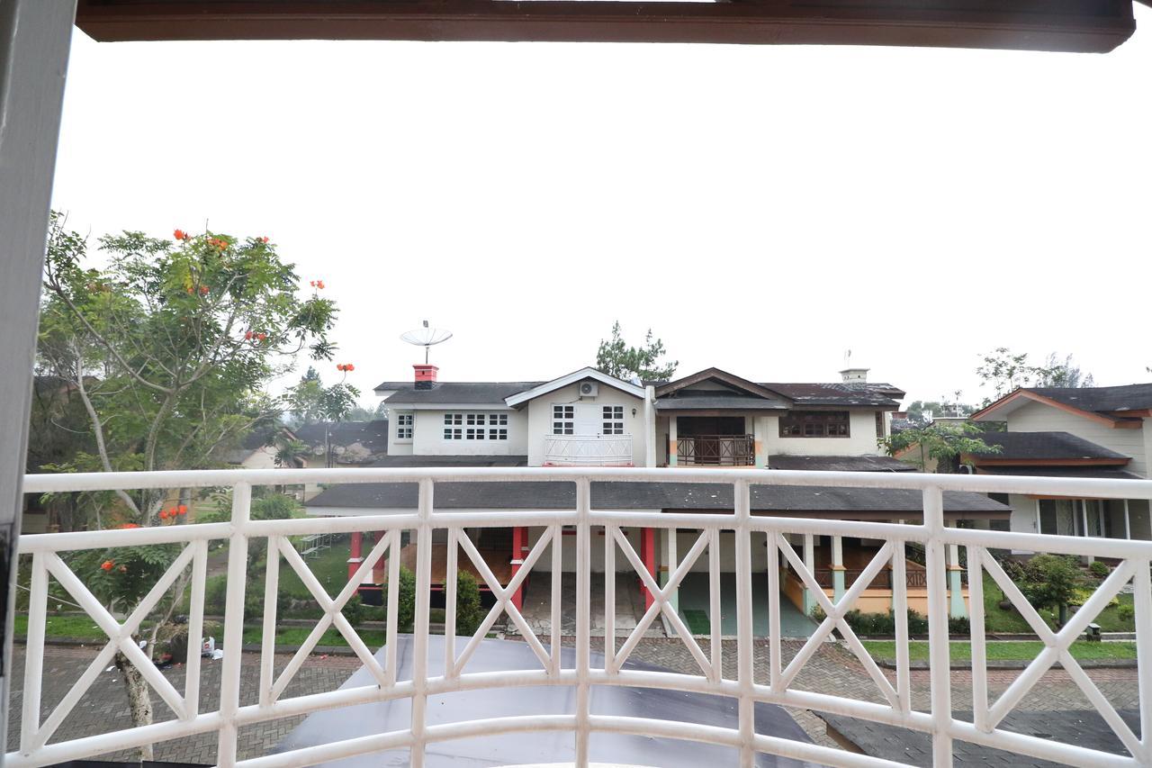 Diyar Villas Puncak Q4/11 Eksteriør billede